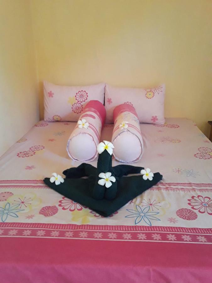 Telage Indah Homestay Kuta  Exterior foto